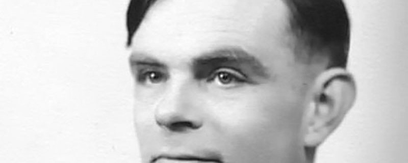 image from El intérprete que ejecuta el paper de Turing tal cual está escrito